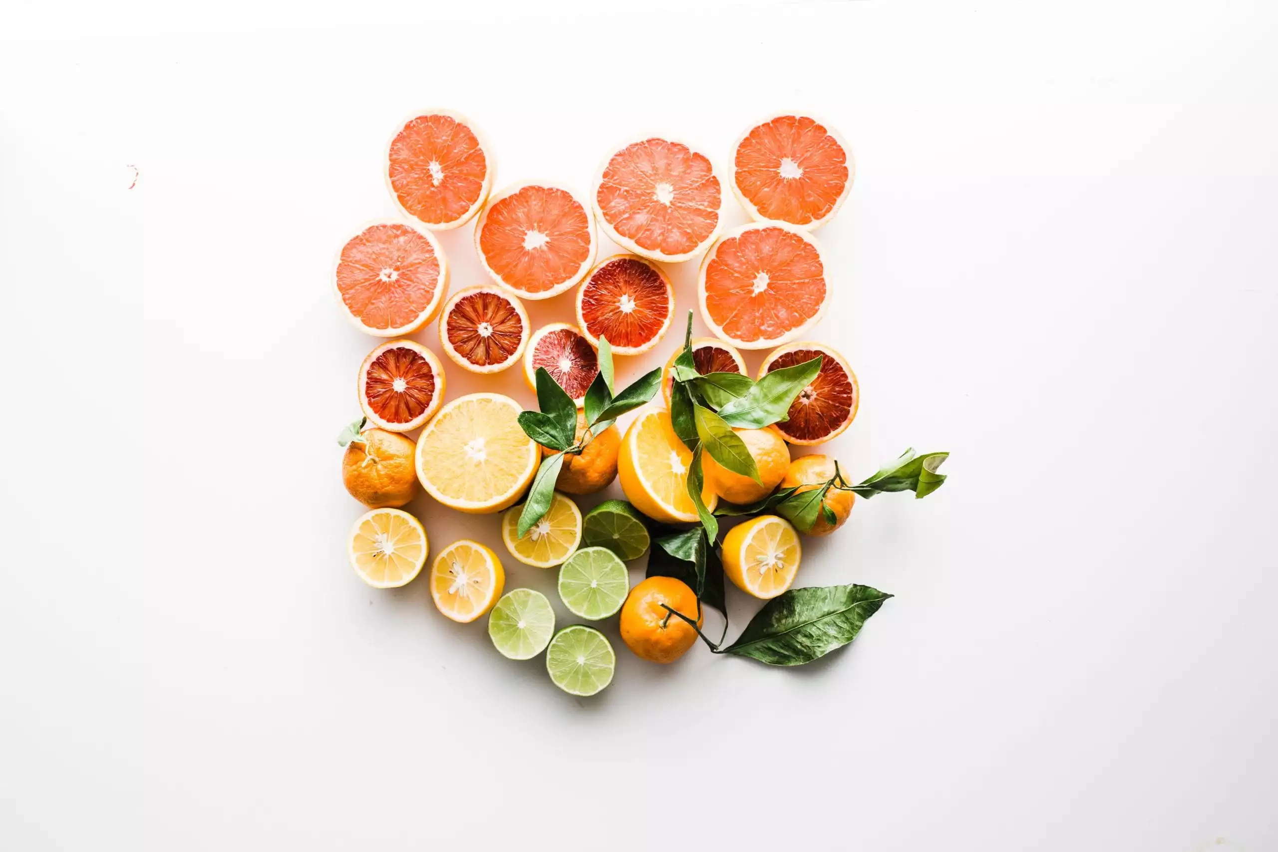 brooke-lark-YSA1IRkGAsg-unsplash citrus cut open